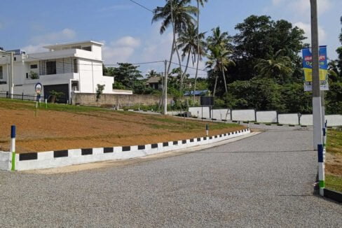 Land for sale in Madapatha, Piliyandala